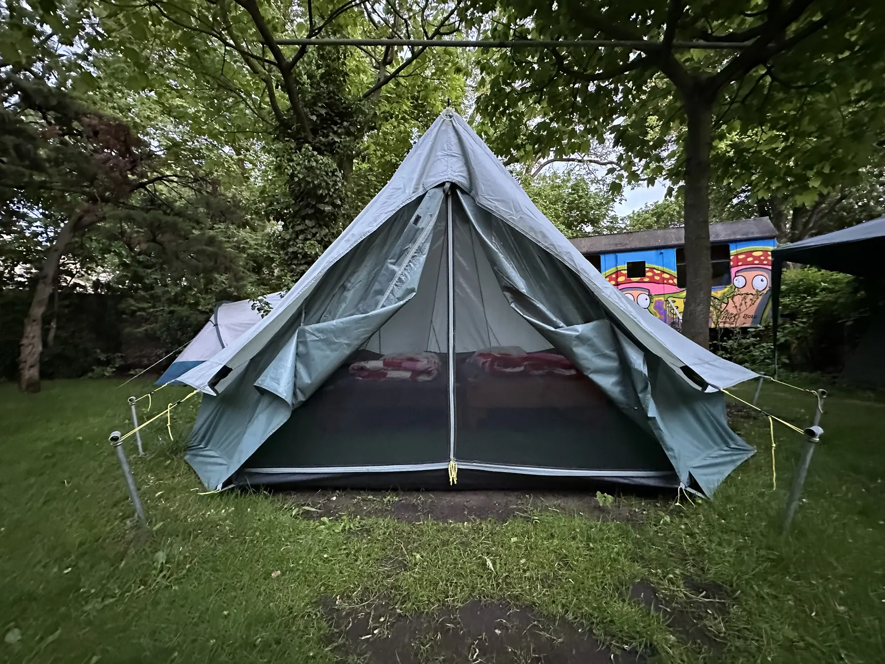 Tipi Tent